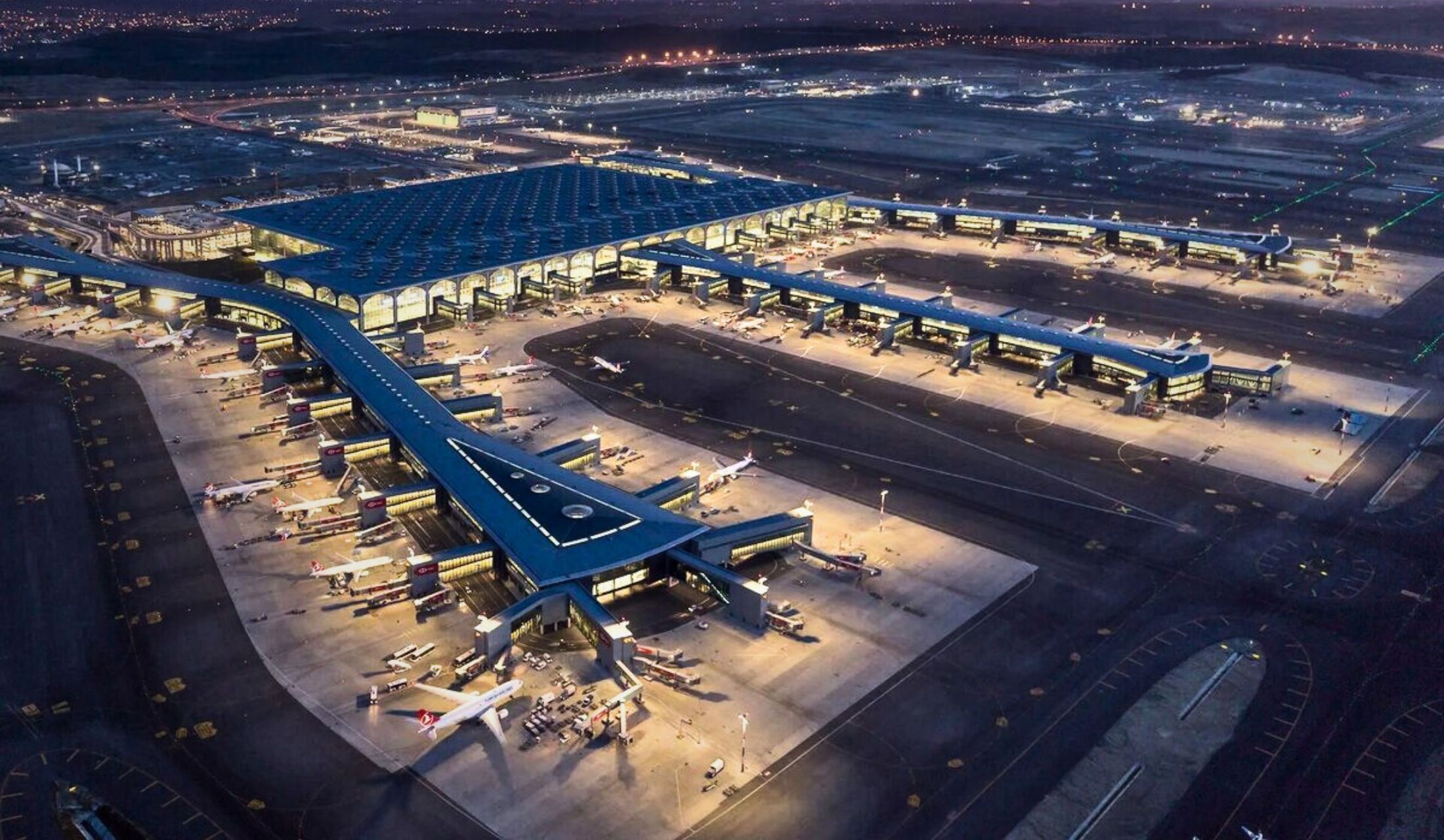 İSTANBUL  HAVALİMANI